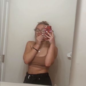 Meet your Posher, Savannah